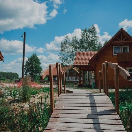 Miodowa Kolonia Bed & Breakfast Bialowieza Exterior photo