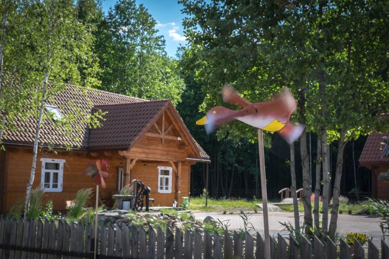 Miodowa Kolonia Bed & Breakfast Bialowieza Exterior photo