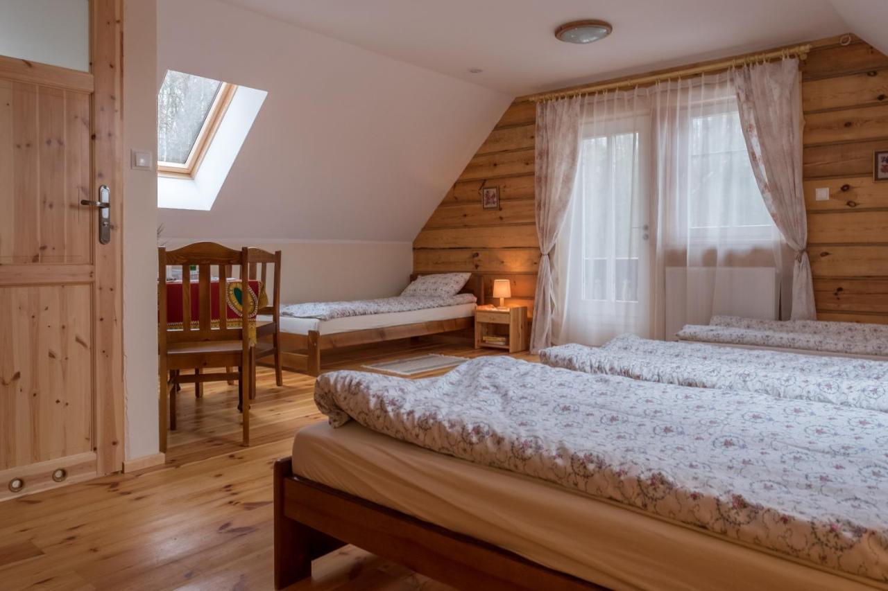 Miodowa Kolonia Bed & Breakfast Bialowieza Exterior photo